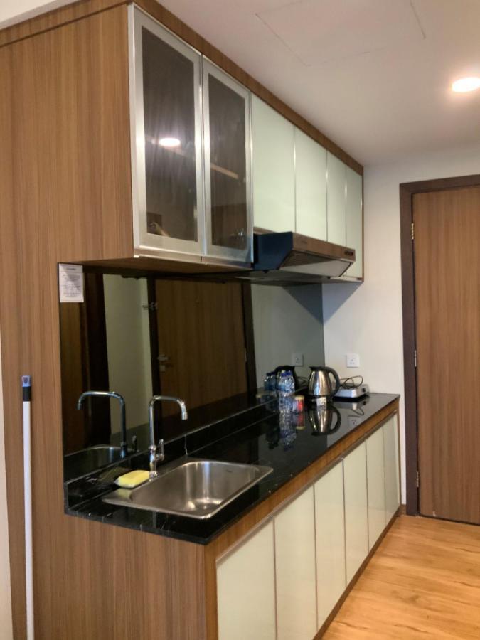 נגויה Palam Mansion At Aston Apartment - Batam מראה חיצוני תמונה